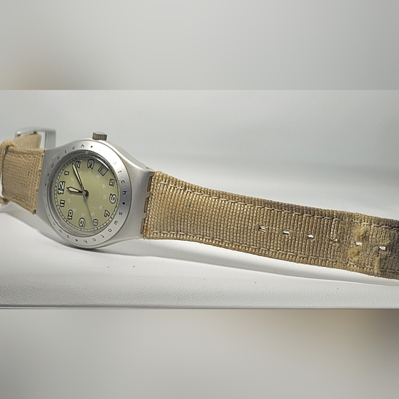 SWATCH IRONY WATCH - Picture 5 of 12